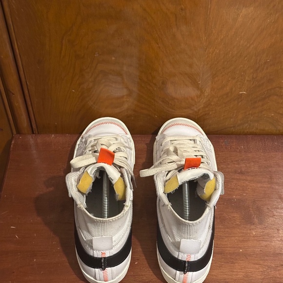 Nike Blazer \'77 Jumbo SWOOSH Athletic Sneakers main image 7